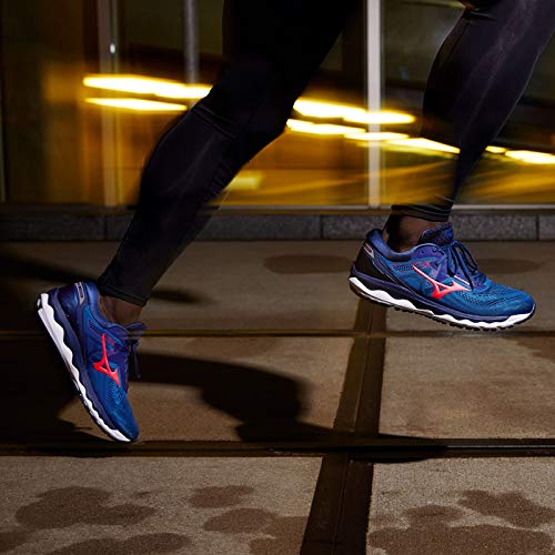 Mizuno Wave Sky 4