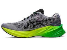 Carica l'immagine nel visualizzatore di Gallery, ASICS NOVABLAST 3